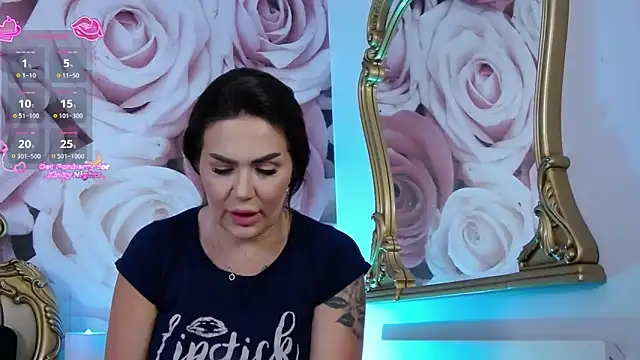 Snapshot of HessaHessy chatting on June 18, 3:16 pm HessaHessy online show from June 18, 3:16 pm