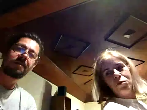 coolkasal online show from April 22, 8:54 pm