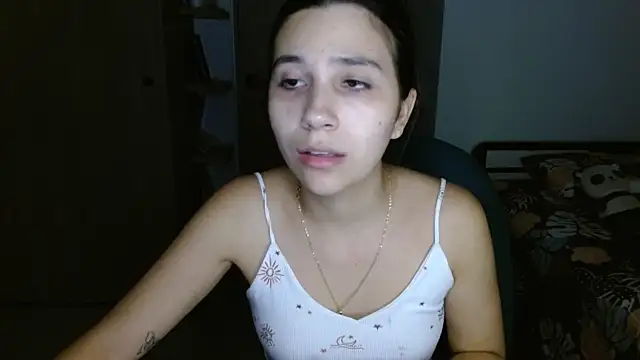 mia  lopez  online show from April 29, 3:54 am