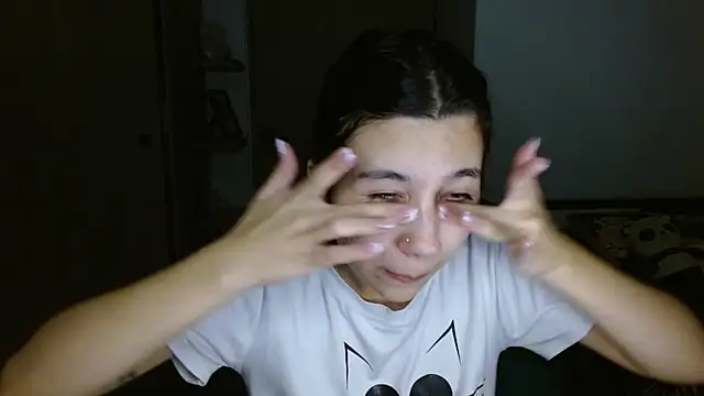 Snapshot of mia__lopez_ chatting on May 17, 4:54 am mia lopez online show from May 17, 4:54 am