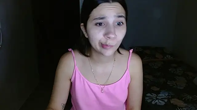 Snapshot of mia__lopez_ chatting on May 27, 4:20 am mia lopez online show from May 27, 4:20 am