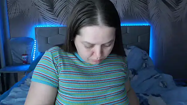 Snapshot of uliastar chatting on February 23, 12:16 pm uliastar online show from February 23, 12:16 pm