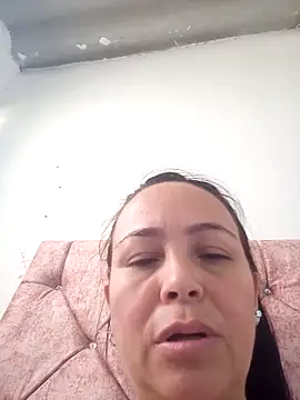 Snapshot of dayan_and_jonny chatting on October 26, 4:57 pm dayan and jonny online show from October 26, 4:57 pm