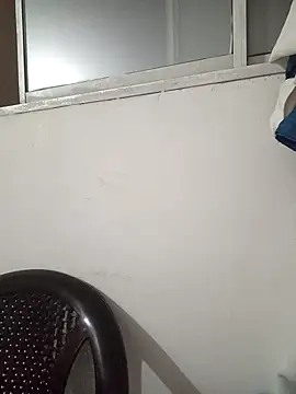 Snapshot of dayan_and_jonny chatting on November 5, 2:00 am dayan and jonny online show from November 5, 2:00 am