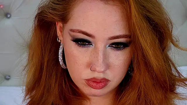 TinaBrook online show from January 31, 7:50 am