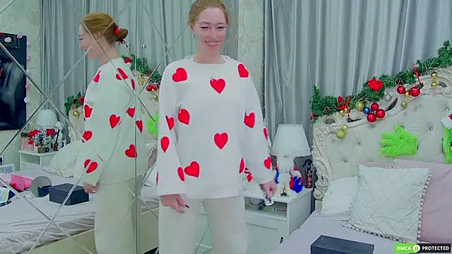 TinaBrook online show from December 17, 4:18 am