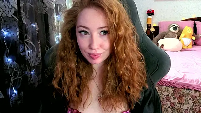 TinaBrook online show from March 2, 7:15 am