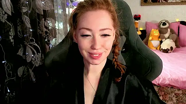 TinaBrook online show from March 5, 4:41 am