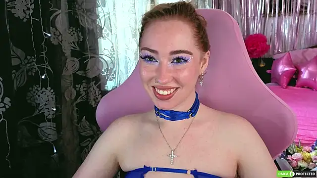 Snapshot of TinaBrook chatting on June 22, 5:48 am TinaBrook online show from June 22, 5:48 am