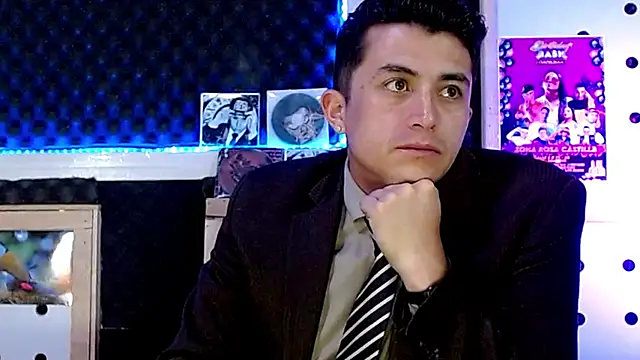 Snapshot of Darko0717 chatting on January 24, 9:15 pm Darko0717 online show from January 24, 9:15 pm