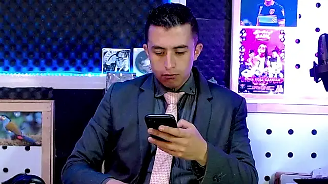 Snapshot of Darko0717 chatting on February 20, 2:13 pm Darko0717 online show from February 20, 2:13 pm