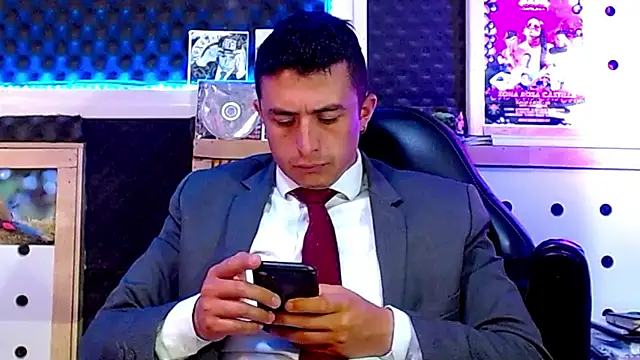 Snapshot of Darko0717 chatting on March 2, 12:43 pm Darko0717 online show from March 2, 12:43 pm