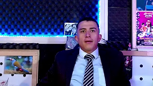 Snapshot of Darko0717 chatting on March 8, 3:45 pm Darko0717 online show from March 8, 3:45 pm