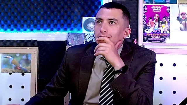 Snapshot of Darko0717 chatting on March 11, 9:15 pm Darko0717 online show from March 11, 9:15 pm