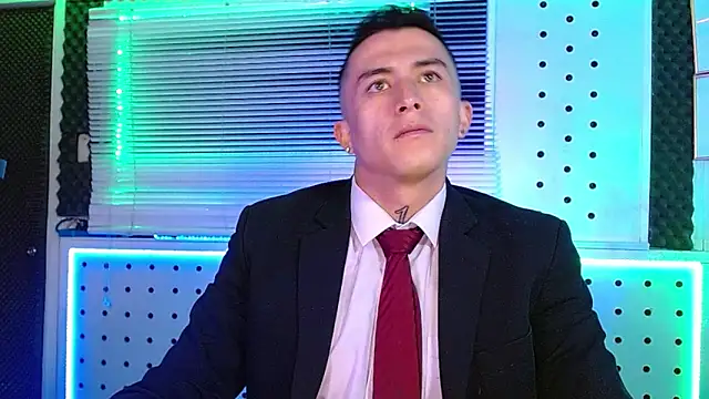 Darko0717 online show from February 6, 2:42 pm