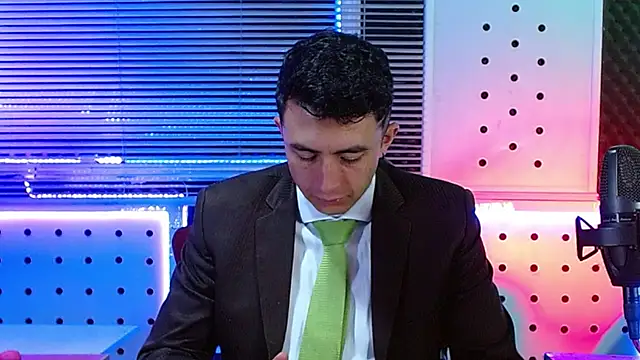Darko0717 online show from June 11, 11:08 am