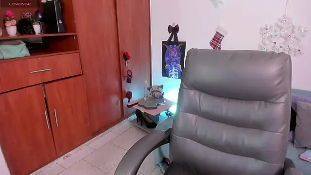 Cata green online show from December 19, 7:54 pm