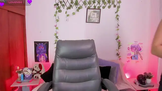 Cata green online show from January 10, 8:21 pm