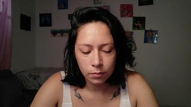 MommyMiaWs online show from June 4, 2:56 pm