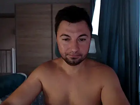 HankMalone online show from July 2, 3:23 am