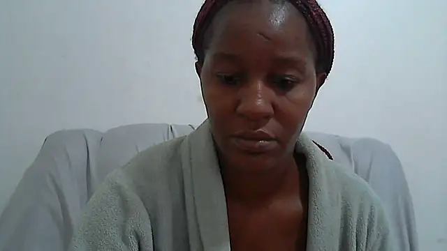 sluttylaura21 online show from March 16, 9:49 am