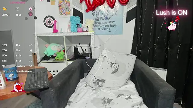 alexysgray online show from February 22, 7:14 pm