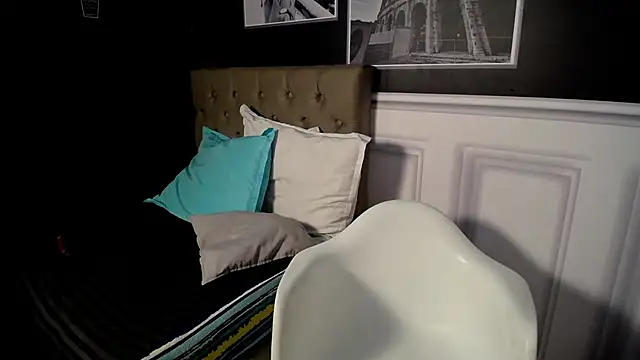 Snapshot of samanthaanderson_ chatting on December 14, 5:58 pm samanthaanderson  online show from December 14, 5:58 pm