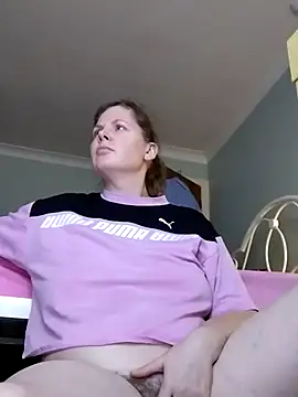 xxSexyBushLinnxx online show from January 7, 1:46 pm