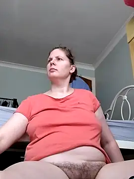 xxSexyBushLinnxx online show from February 24, 11:21 am