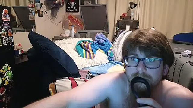 LovelyGreekDick6 online show from October 14, 8:04 am