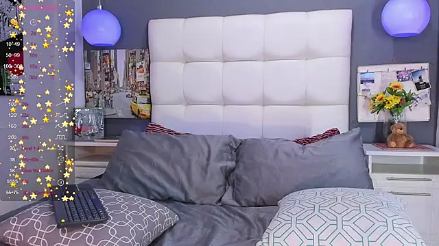 Snapshot of cinthya_walker1 chatting on December 31, 2:14 pm cinthya walker1 online show from December 31, 2:14 pm