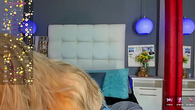 Snapshot of cinthya_walker1 chatting on February 5, 1:00 pm cinthya walker1 online show from February 5, 1:00 pm