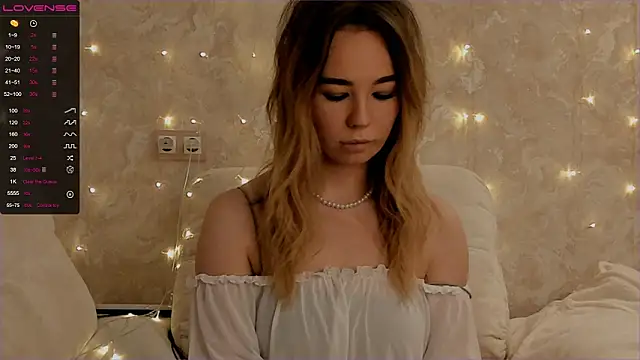 Snapshot of EvaSileZ chatting on October 23, 4:50 pm EvaSileZ online show from October 23, 4:50 pm