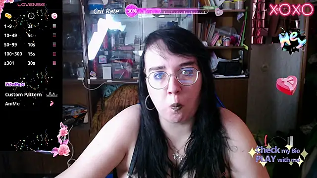 Snapshot of LeonaHarrison chatting on March 7, 10:24 am LeonaHarrison online show from March 7, 10:24 am