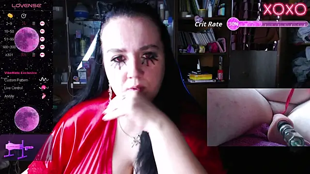 Snapshot of LeonaHarrison chatting on October 31, 1:45 pm LeonaHarrison online show from October 31, 1:45 pm