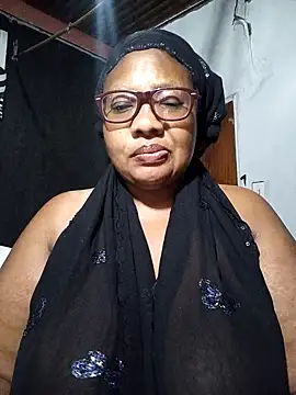 YELLOW BONE online show from January 30, 1:22 am