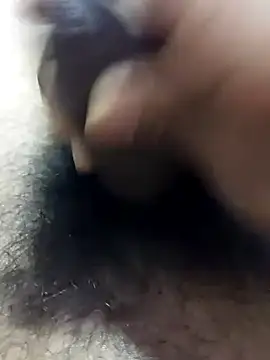 Snapshot of Nishu12356g chatting on December 23, 6:48 pm Nishu12356g online show from December 23, 6:48 pm