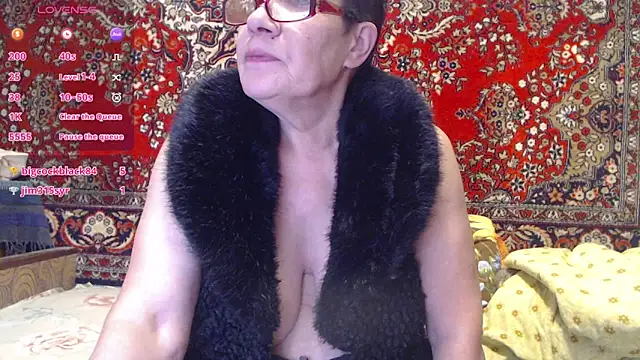 Snapshot of Sandra_Carina chatting on October 12, 7:13 pm Sandra Carina online show from October 12, 7:13 pm