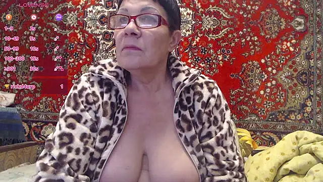 Snapshot of Sandra_Carina chatting on October 14, 1:01 pm Sandra Carina online show from October 14, 1:01 pm