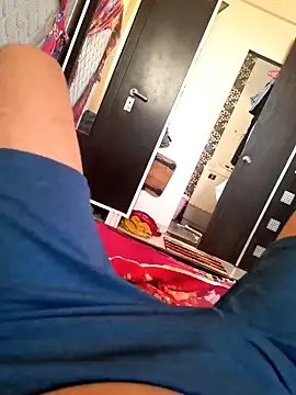 Snapshot of rajstrip12650 chatting on December 15, 9:24 am rajstrip12650 online show from December 15, 9:24 am