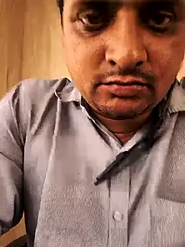 Snapshot of rajstrip12650 chatting on February 24, 4:36 pm rajstrip12650 online show from February 24, 4:36 pm