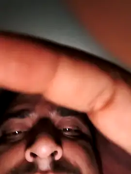 Snapshot of rajstrip12650 chatting on February 25, 12:36 am rajstrip12650 online show from February 25, 12:36 am