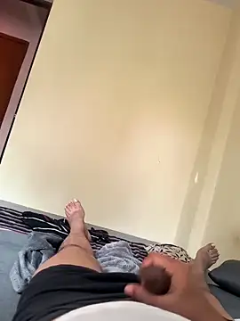 Snapshot of rajstrip12650 chatting on November 21, 4:00 am rajstrip12650 online show from November 21, 4:00 am