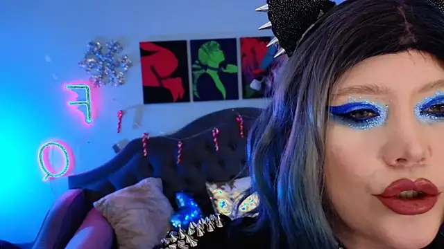 wickedxqueen online show from December 28, 10:55 pm