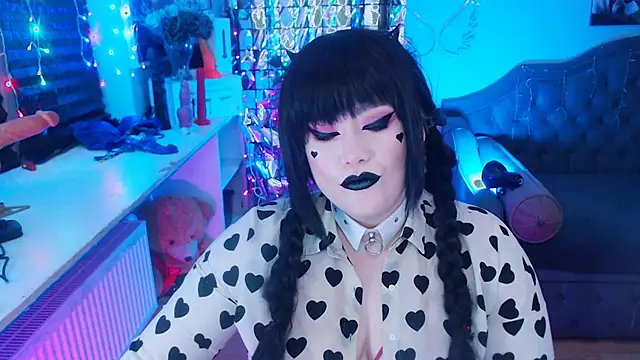 wickedxqueen online show from February 5, 9:40 pm