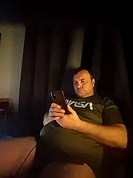 Snapshot of Bury0117 chatting on December 16, 11:43 pm Bury0117 online show from December 16, 11:43 pm