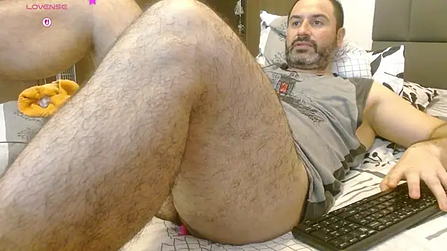 Snapshot of rodrher81 chatting on November 1, 11:51 pm rodrher81 online show from November 1, 11:51 pm