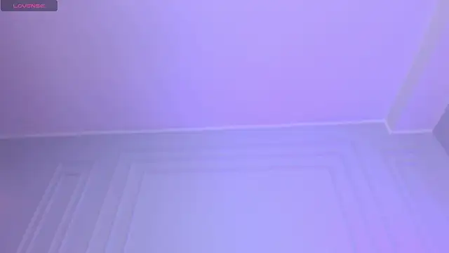 Snapshot of SophieAnn chatting on March 6, 11:09 pm SophieAnn online show from March 6, 11:09 pm