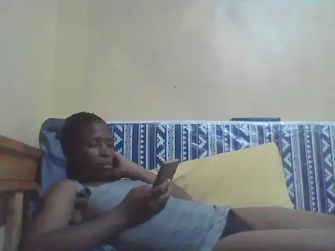 Snapshot of Smillie_prety chatting on May 12, 5:21 pm Smillie prety online show from May 12, 5:21 pm