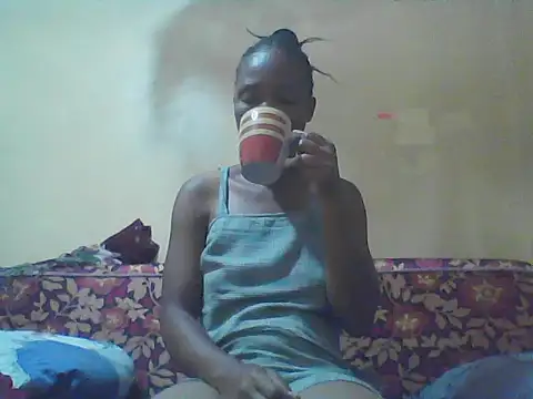Snapshot of Smillie_prety chatting on June 10, 6:56 am Smillie prety online show from June 10, 6:56 am